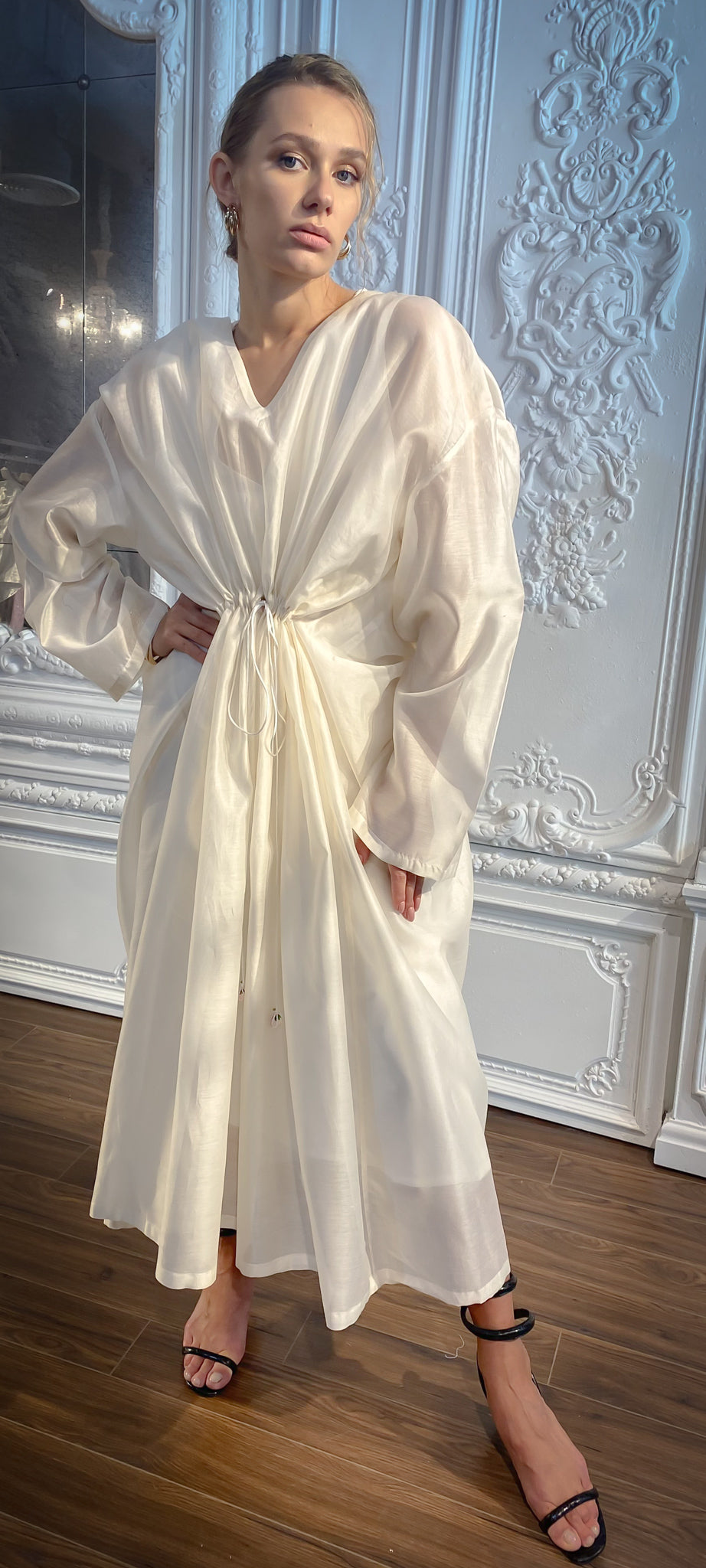 Ivory Kaftan